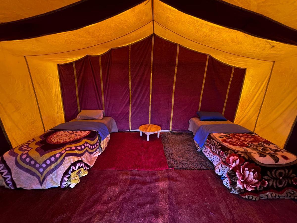 Готель Bivouac Les Nomades & Foum Zguid To Chegaga Tours Екстер'єр фото